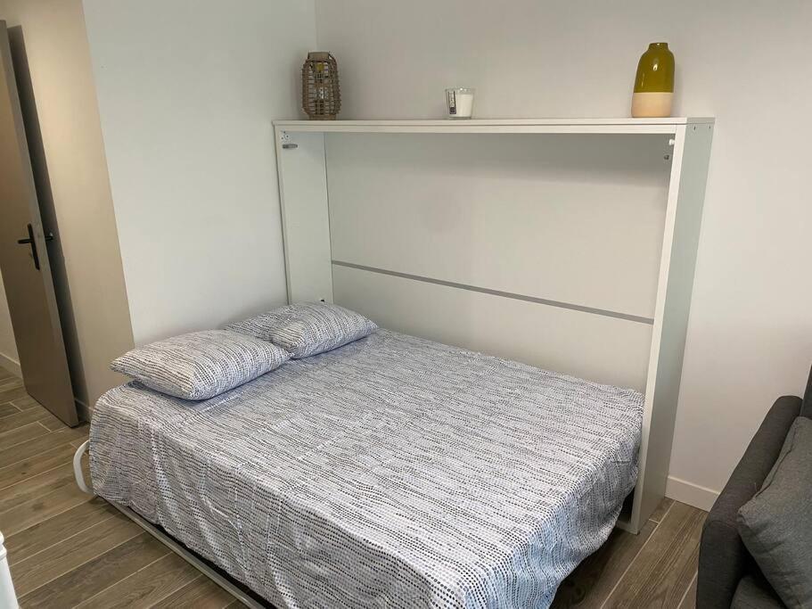 Appartement Renove 200 M De La Avec Parking Prive