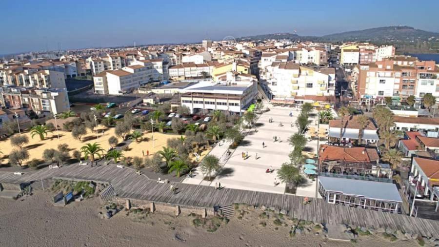 Renove 200 M De La Avec Parking Prive Appartement Agde