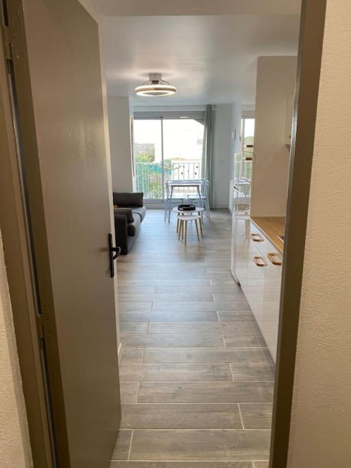 Renove 200 M De La Avec Parking Prive Appartement