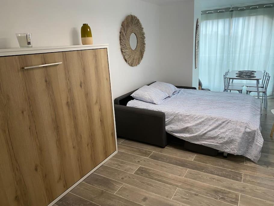 Renove 200 M De La Avec Parking Prive * Agde