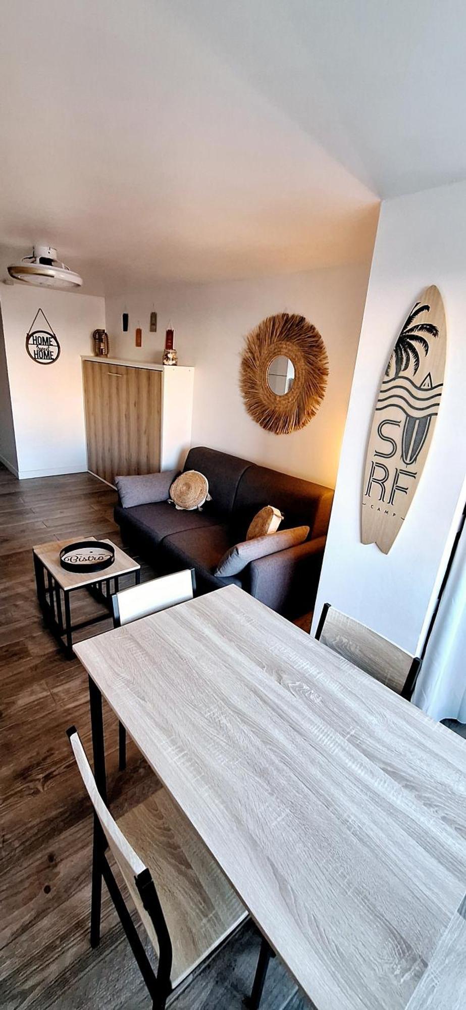 Renove 200 M De La Avec Parking Prive Appartement Agde